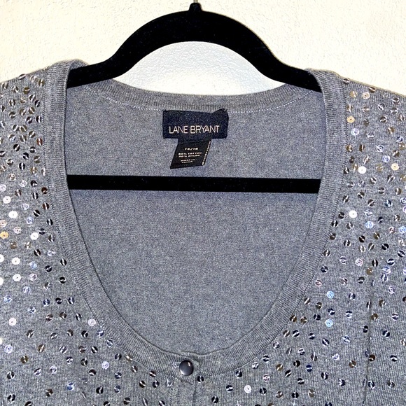 Lane Bryant Plus Size 14/16 Gray Sequin Embellished 3/4 Sleeve Cardigan 3431 - Picture 2 of 8